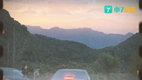 我开着邻居家的Toyota追着日落
